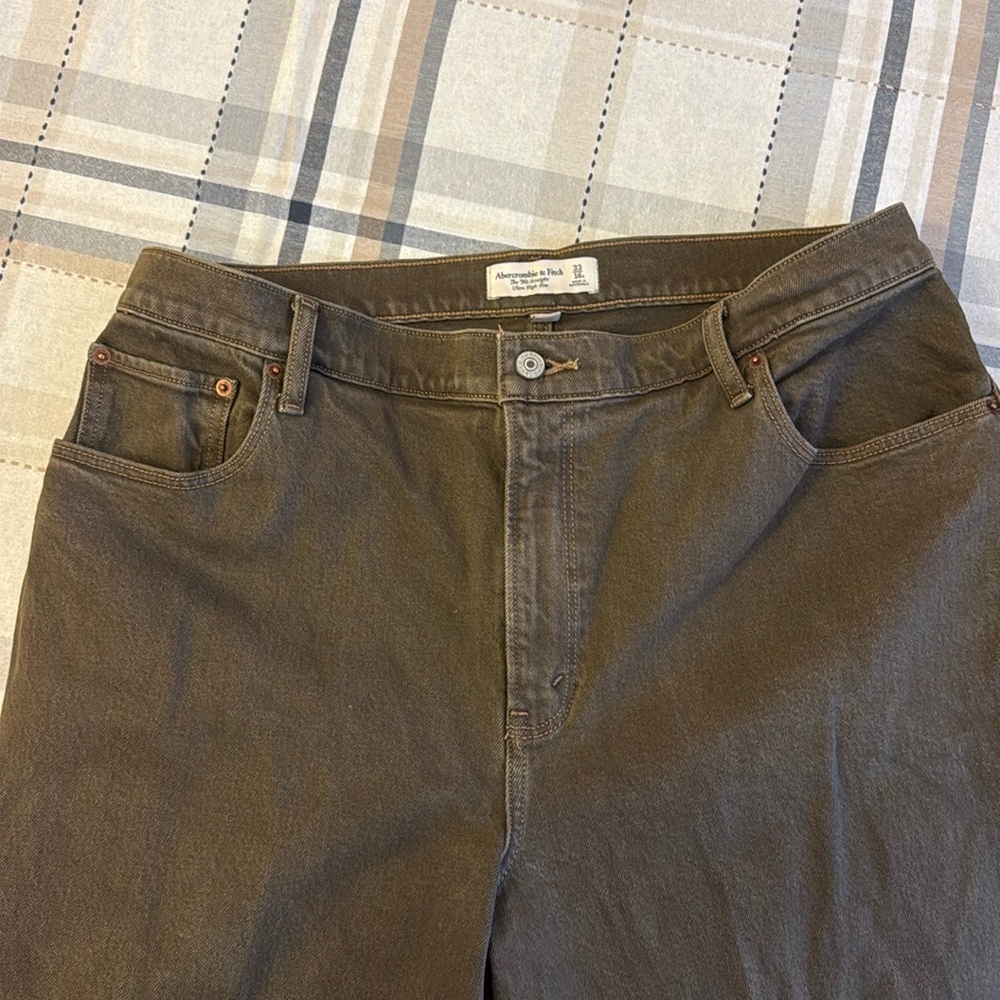 Abercrombie 90’s straight ultra high rise straight curve love brown jeans